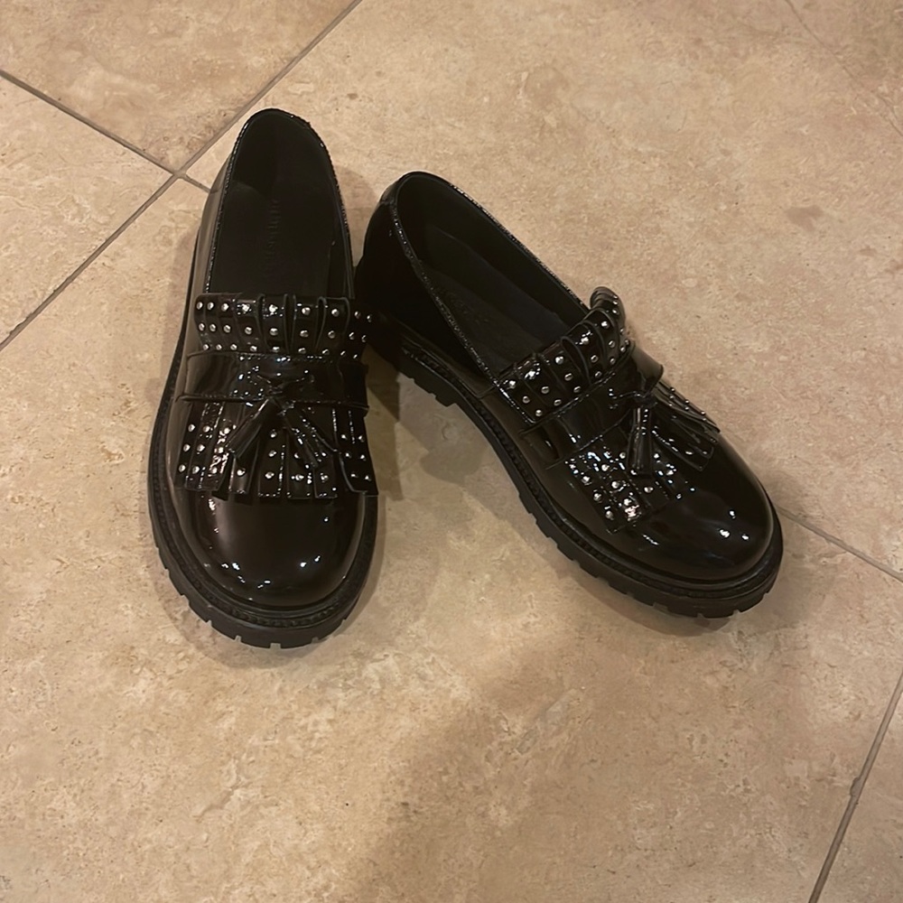 Burberry loafers for your kiddos size 34👏🥰❤️😍